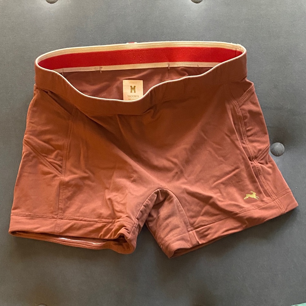 EUC Tracksmith Size M Lane 5 Shorts